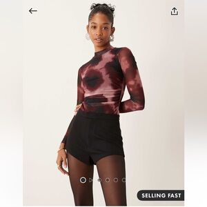 NWT ASOS DESIGN Black Hotpant Shorts